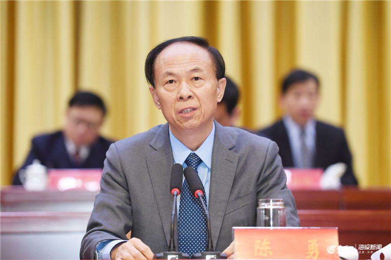 德州市委书记陈勇讲话(图片来自德州24小时)