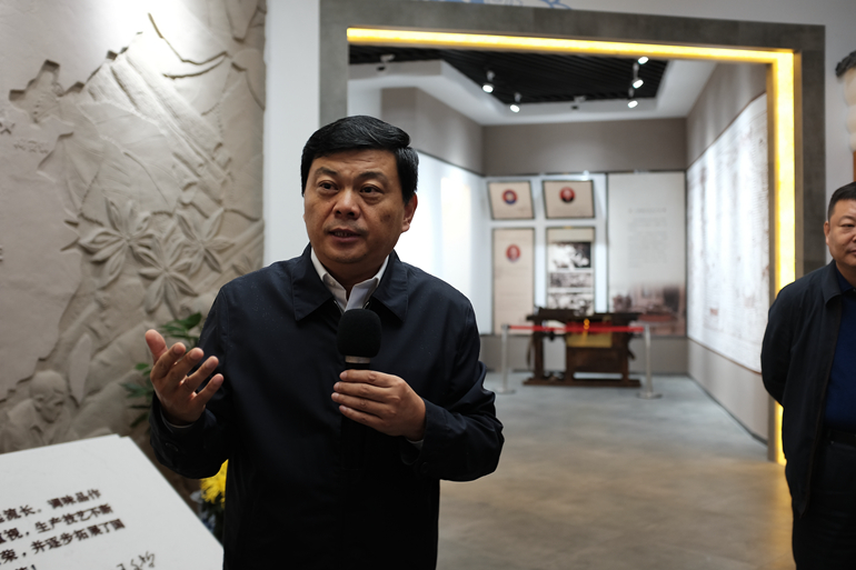 区县    大众网乐陵10月27日讯(记者 翟岩 见习记者 董天力 通讯员