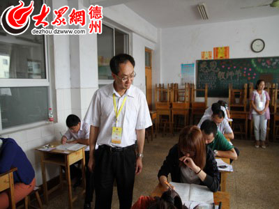 常委,政法委书记刘长民,在德州市司法局党组书记,局长扈建军的陪同下