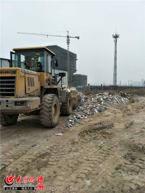宁津市民举报垃圾 熏醉 路人城管快速反应提升 净化 水平